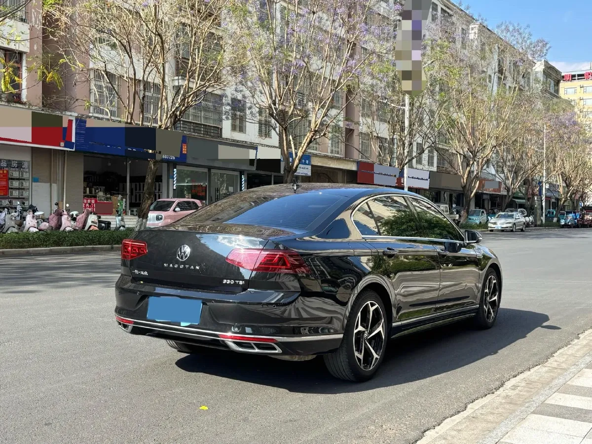 2023 Volkswagen Magotan 2.0T 186HP L4 7DCT,autocango,china used car exporter,china ev exporter,chinese used car exporter,chinese used ev exporter