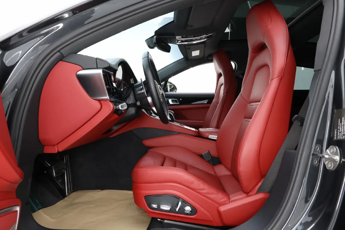 2021 Porsche Panamera 2.9T 330HP V6 8DCT PHEV 17.9KWH,autocango,china used car exporter,china ev exporter,chinese used car exporter,chinese used ev exporter