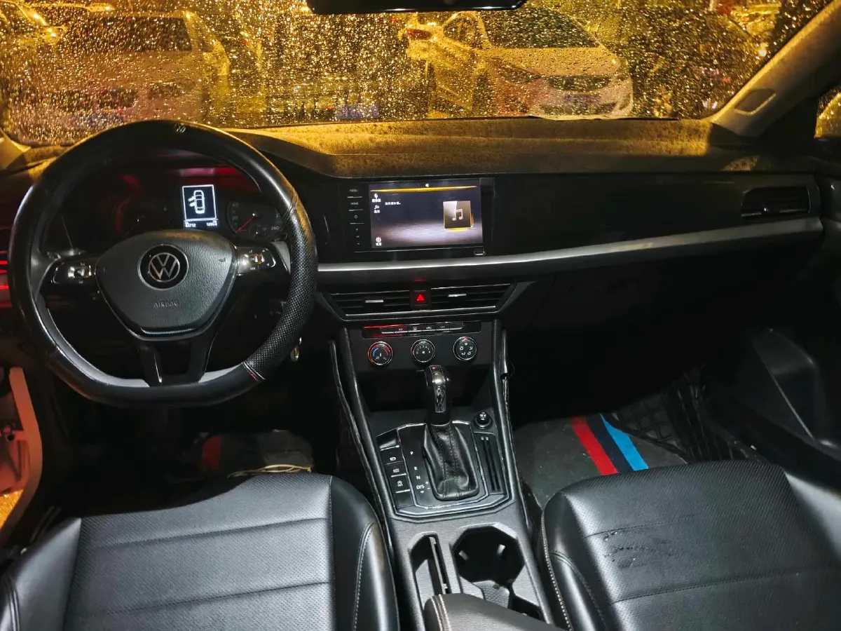 2021 Volkswagen Lavida 1.5L 113HP L4 6AT,autocango,china used car exporter,china ev exporter,chinese used car exporter,chinese used ev exporter