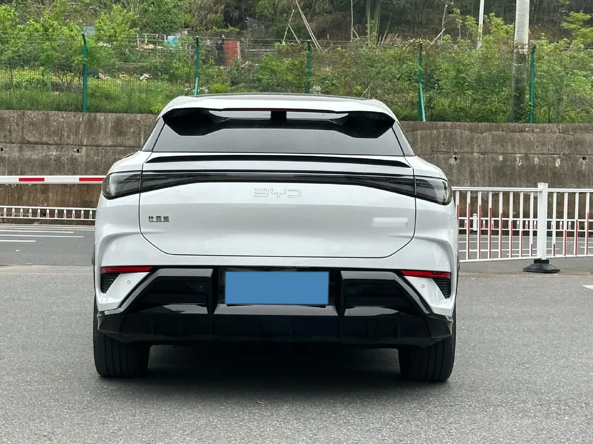 2024 BYD Sea Lion 07 BEV 80.64KWH,autocango,china used car exporter,china ev exporter,chinese used car exporter,chinese used ev exporter