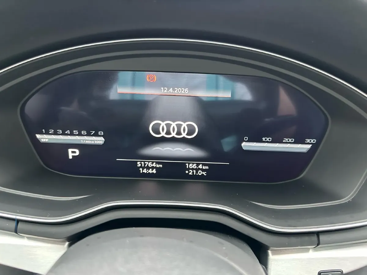 2022 Audi A4L 2.0T 190HP L4 7DCT,autocango,china used car exporter,china ev exporter,chinese used car exporter,chinese used ev exporter