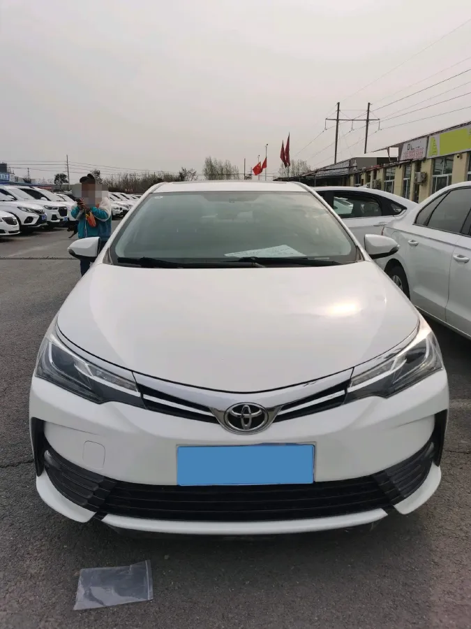 2017 Toyota Corolla 1.2T 116HP L4 CVT,autocango,china used car exporter,china ev exporter,chinese used car exporter,chinese used ev exporter