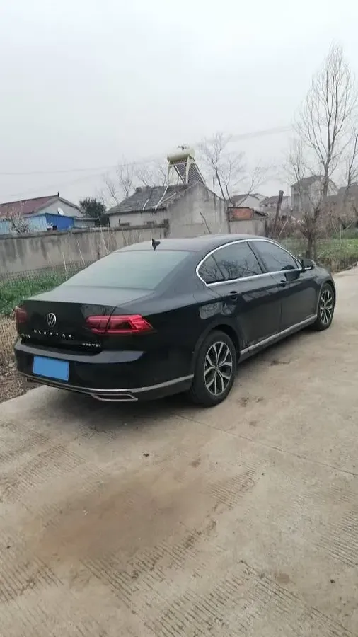 2020 Volkswagen Magotan 2.0T 186HP L4 7DCT,autocango,china used car exporter,china ev exporter,chinese used car exporter,chinese used ev exporter