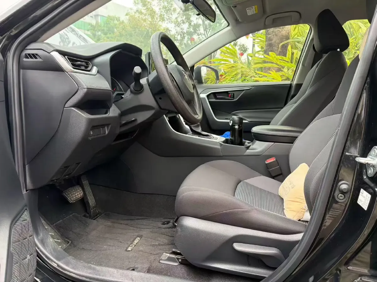 2022 Toyota Wildlander 2.0L 171HP L4 CVT,autocango,china used car exporter,china ev exporter,chinese used car exporter,chinese used ev exporter