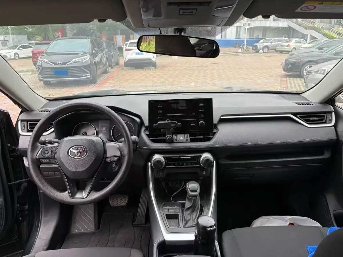 2022 Toyota Wildlander 2.0L 171HP L4 CVT,autocango,china used car exporter,china ev exporter,chinese used car exporter,chinese used ev exporter