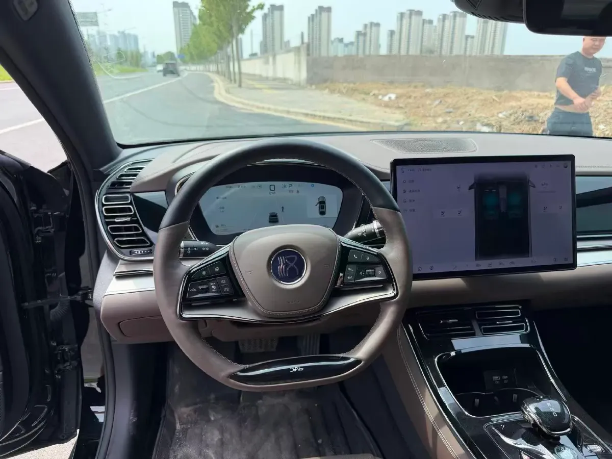 2025 BYD Han 1.5T 156HP L4 E-CVT PHEV,autocango,china used car exporter,china ev exporter,chinese used car exporter,chinese used ev exporter