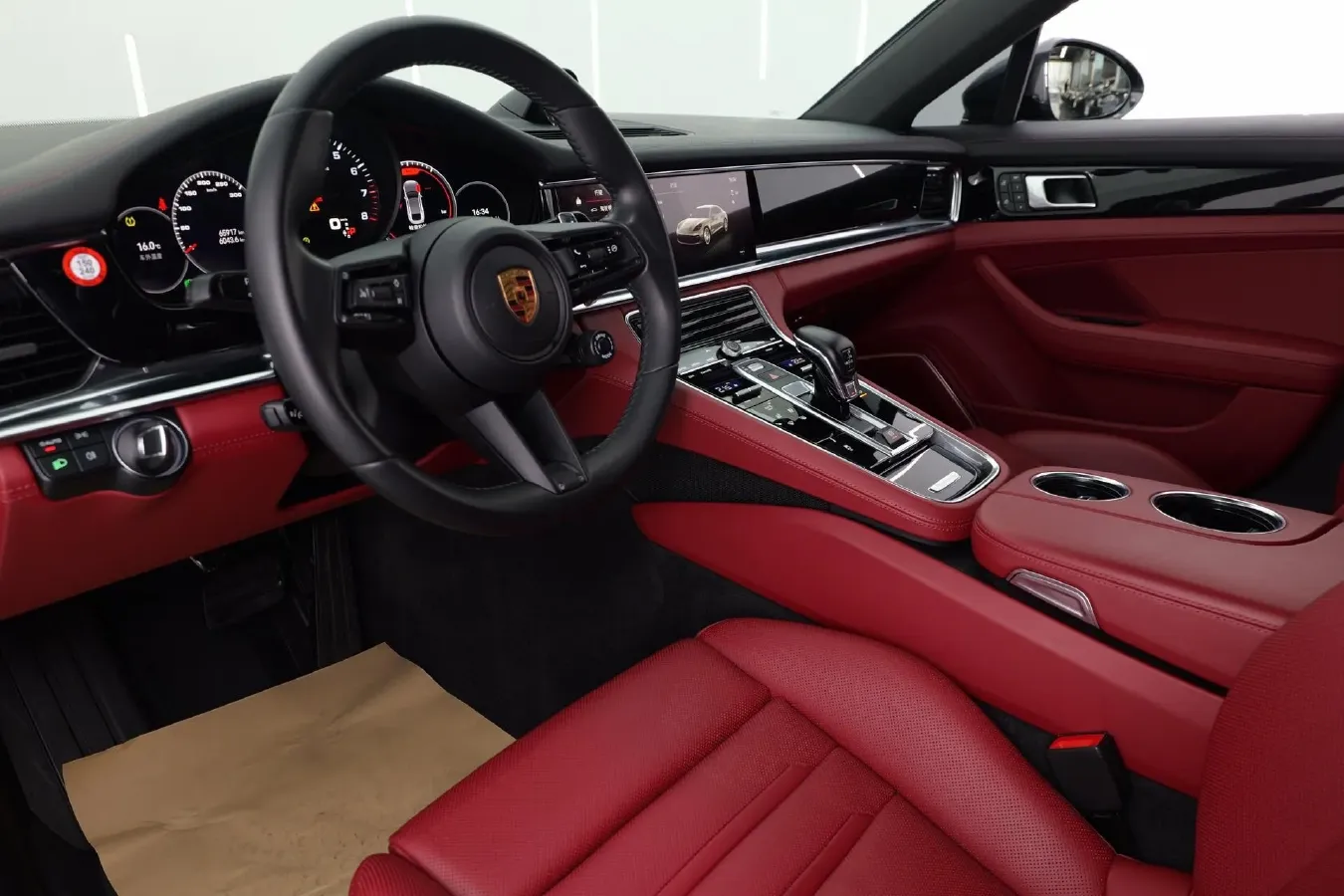 2022 Porsche Cayenne 2.9T 440HP V6 8AT,autocango,china used car exporter,china ev exporter,chinese used car exporter,chinese used ev exporter