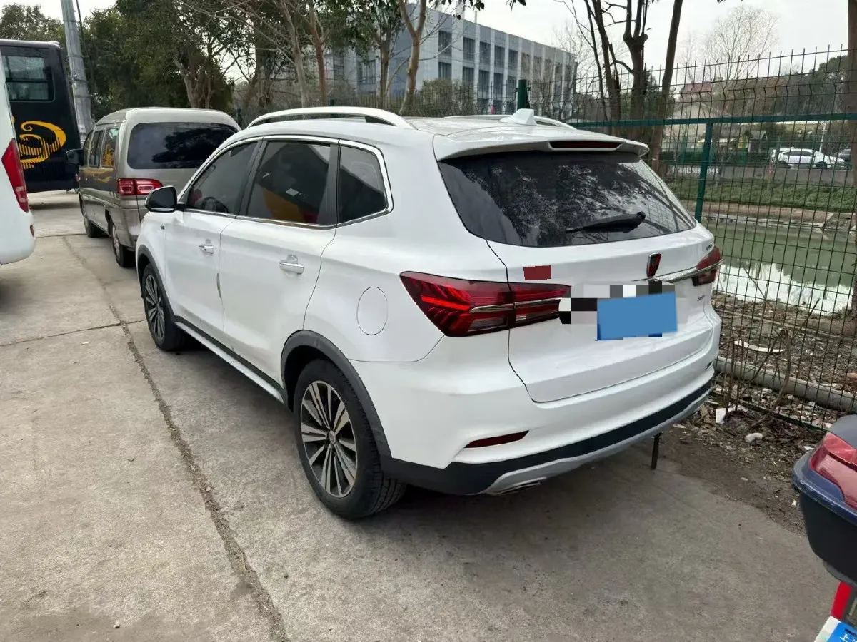 2020 Roewe i6 1.5T 169HP L4 7DCT,autocango,china used car exporter,china ev exporter,chinese used car exporter,chinese used ev exporter