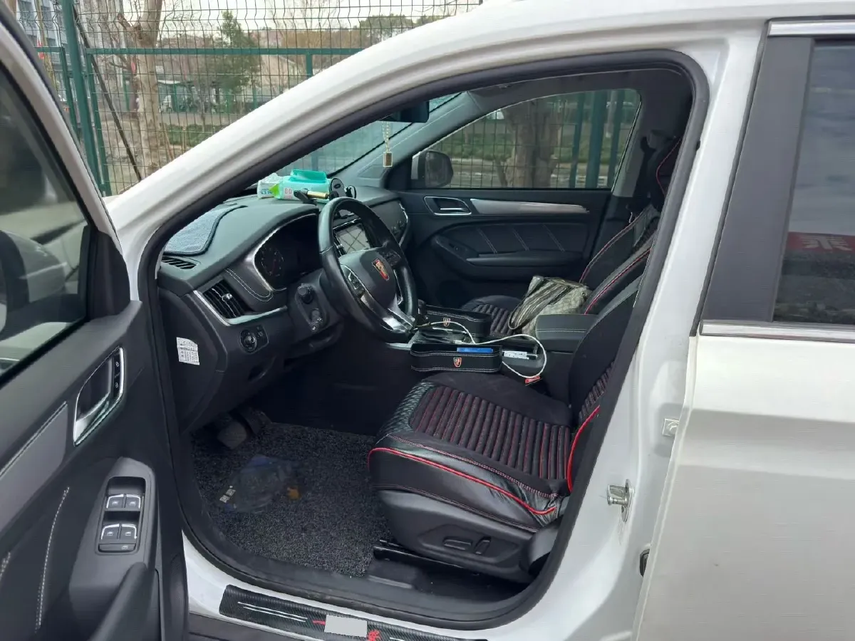 2020 Roewe i6 1.5T 169HP L4 7DCT,autocango,china used car exporter,china ev exporter,chinese used car exporter,chinese used ev exporter