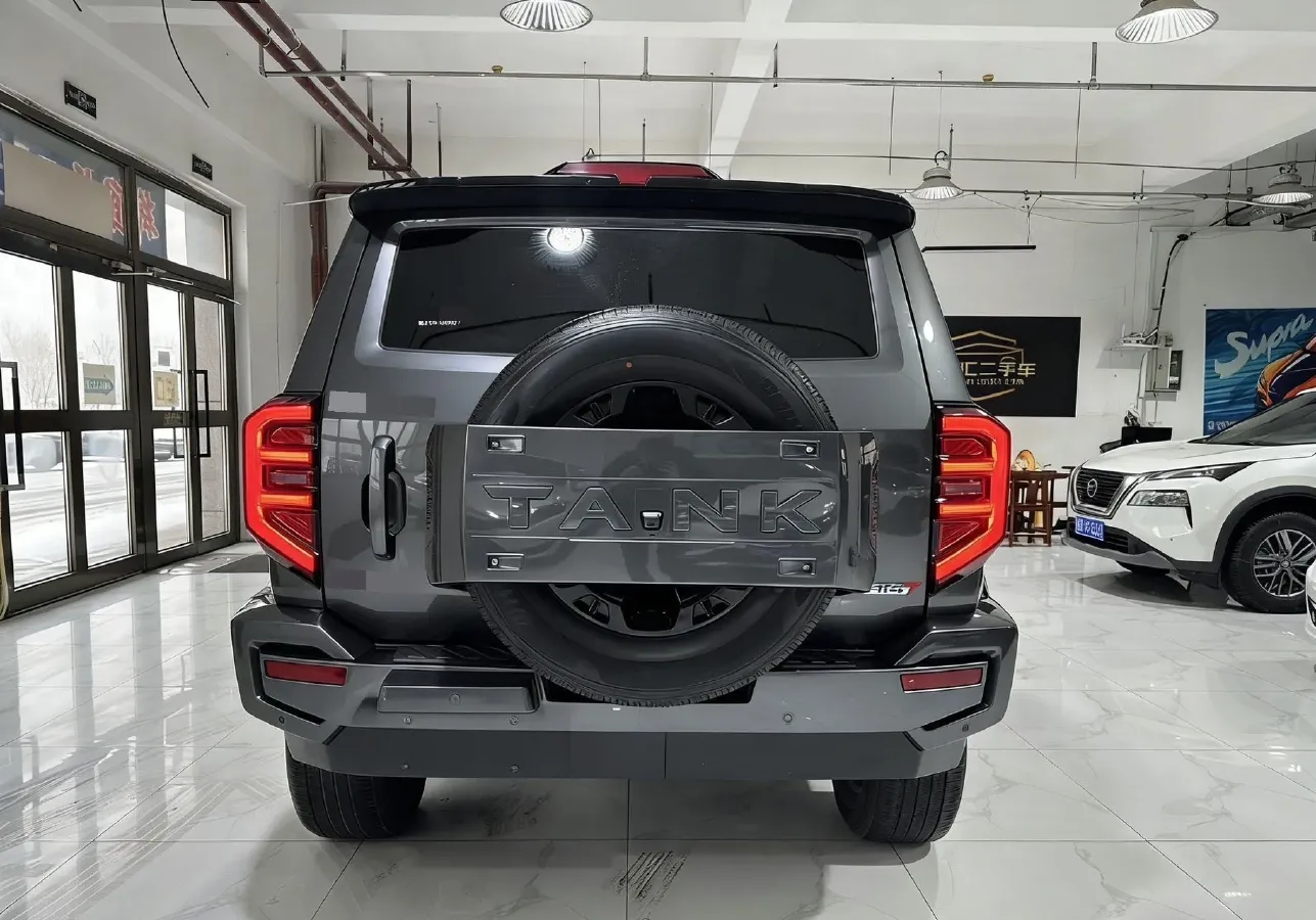 2023 Tank 400 2.0T 252HP L4 9AT PHEV 37.1KWH,autocango,china used car exporter,china ev exporter,chinese used car exporter,chinese used ev exporter