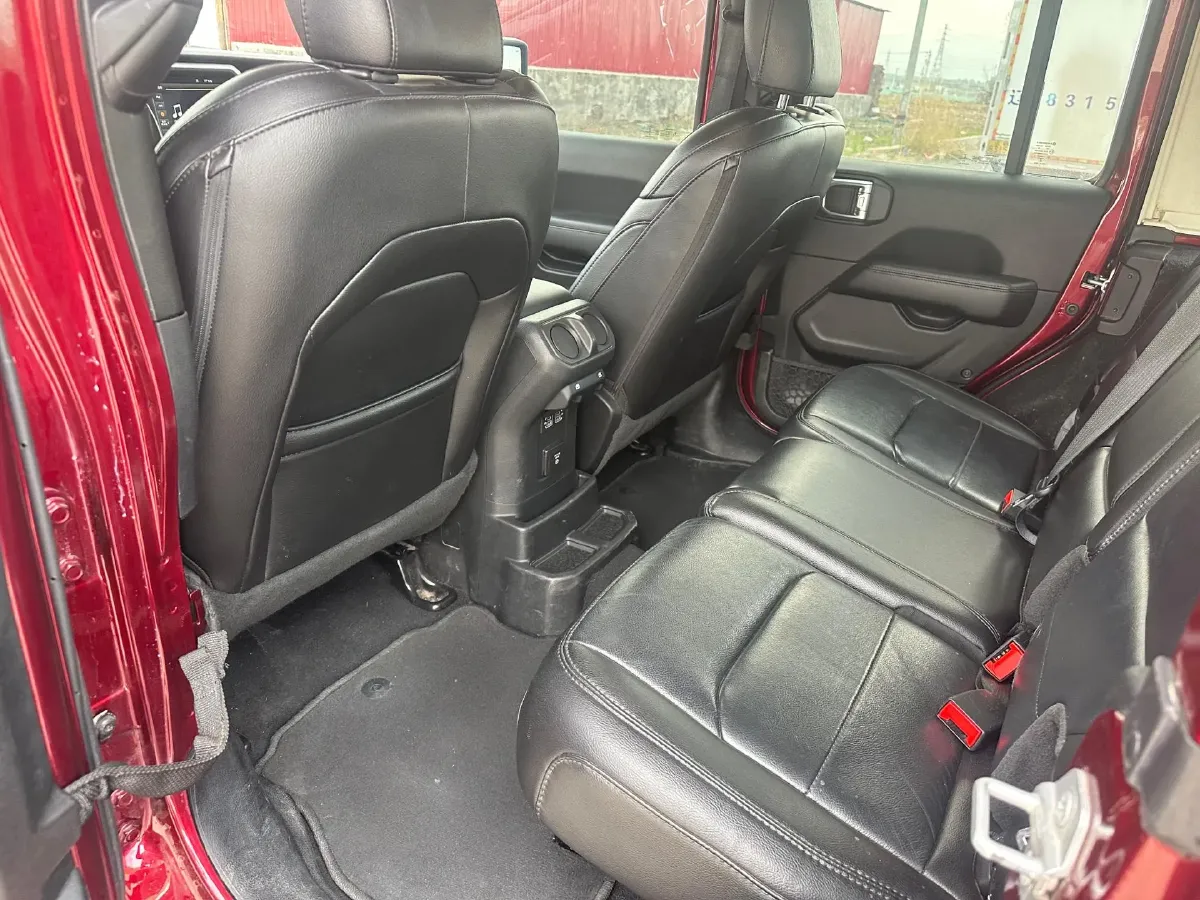 2022 Mercedes-Benz E Class 2.0T 258HP L4 9AT,autocango,china used car exporter,china ev exporter,chinese used car exporter,chinese used ev exporter