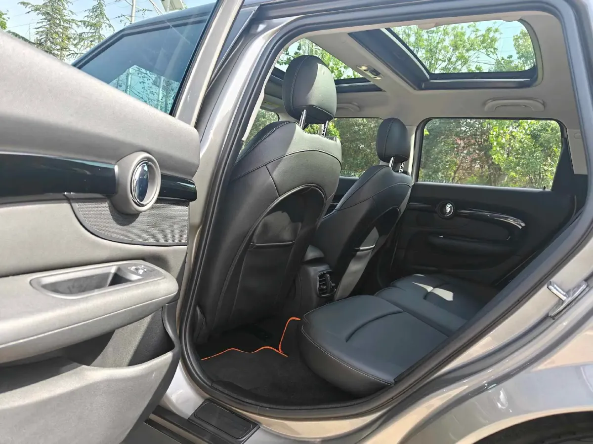 2019 MINI CLUBMAN 1.5T 136HP L3 7DCT,autocango,china used car exporter,china ev exporter,chinese used car exporter,chinese used ev exporter