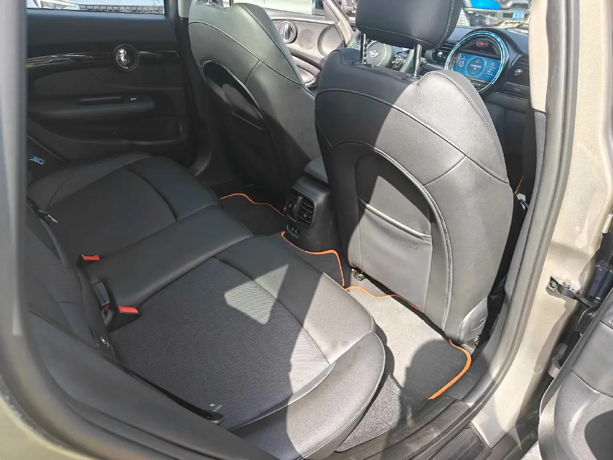 2019 MINI CLUBMAN 1.5T 136HP L3 7DCT,autocango,china used car exporter,china ev exporter,chinese used car exporter,chinese used ev exporter