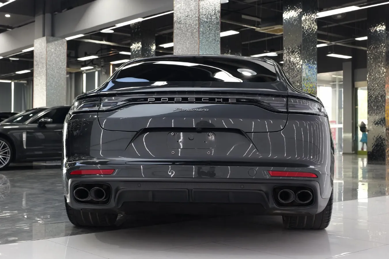 2023 Porsche Panamera 2.9T 330HP V6 8DCT,autocango,china used car exporter,china ev exporter,chinese used car exporter,chinese used ev exporter