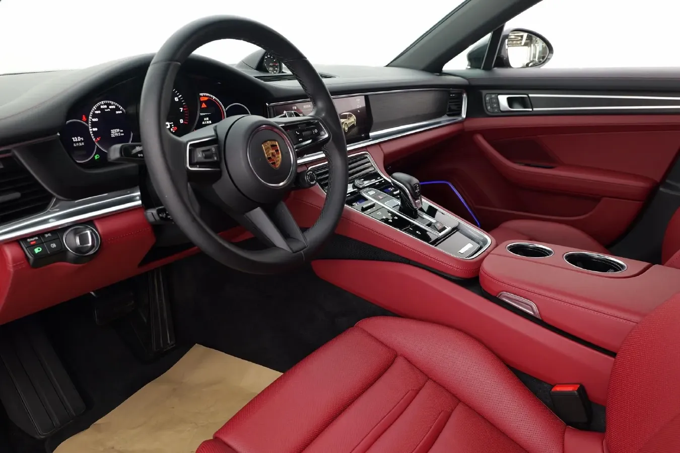 2023 Porsche Panamera 2.9T 330HP V6 8DCT,autocango,china used car exporter,china ev exporter,chinese used car exporter,chinese used ev exporter