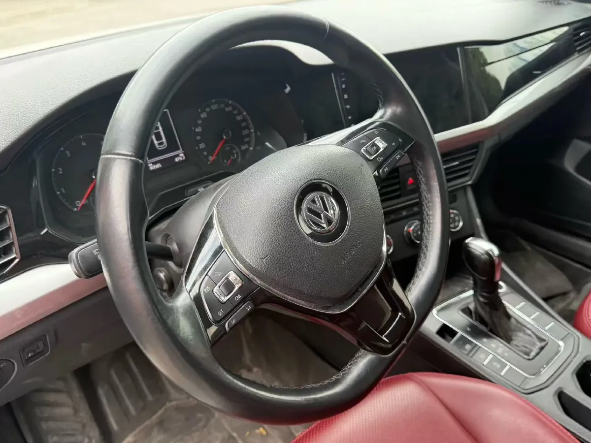 2020 Volkswagen Bora 1.5L 113HP L4 6AT,autocango,china used car exporter,china ev exporter,chinese used car exporter,chinese used ev exporter