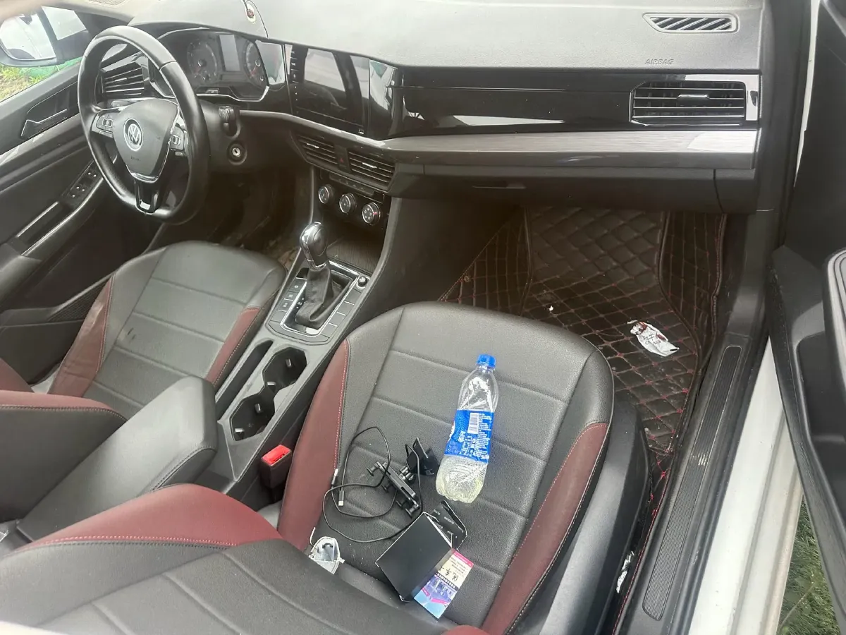 2021 Volkswagen Bora 1.5L 113HP L4 6AT,autocango,china used car exporter,china ev exporter,chinese used car exporter,chinese used ev exporter