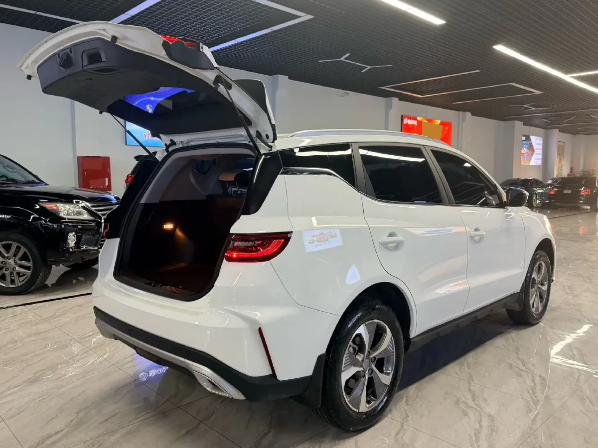 2024 Geely OkavangoPRO 1.5T 181HP L4 7DCT,autocango,china used car exporter,china ev exporter,chinese used car exporter,chinese used ev exporter