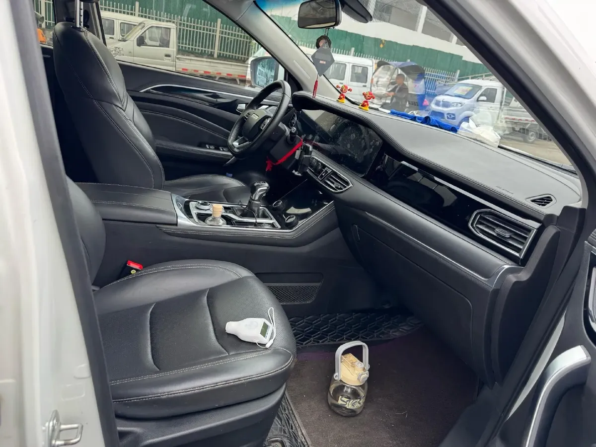 2020 Jetour X90 1.5T 156HP L4 6MT,autocango,china used car exporter,china ev exporter,chinese used car exporter,chinese used ev exporter