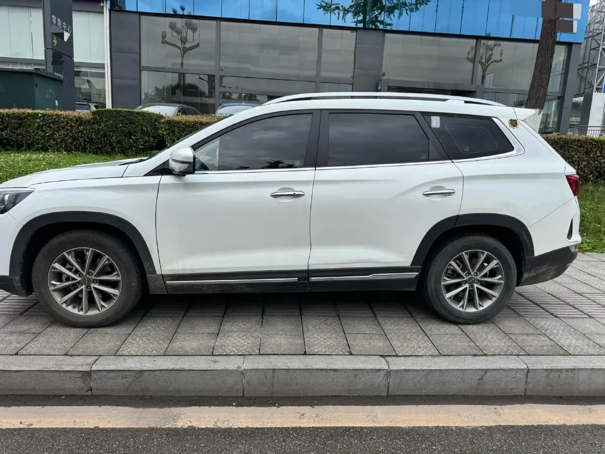 2020 Jetour X90 1.5T 156HP L4 6MT,autocango,china used car exporter,china ev exporter,chinese used car exporter,chinese used ev exporter