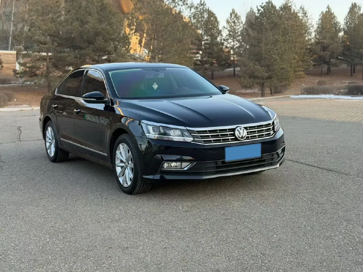 2017 Volkswagen Passat 1.8T 180HP L4 7DCT,autocango,china used car exporter,china ev exporter,chinese used car exporter,chinese used ev exporter