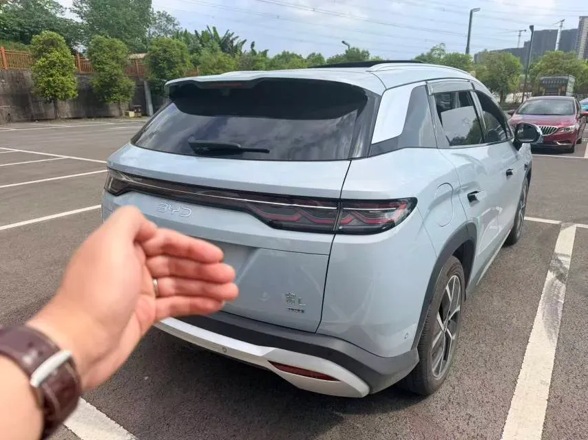 2025 BYD SongL DM-i 1.5L 101HP L4 E-CVT PHEV 26.6KWH,autocango,china used car exporter,china ev exporter,chinese used car exporter,chinese used ev exporter