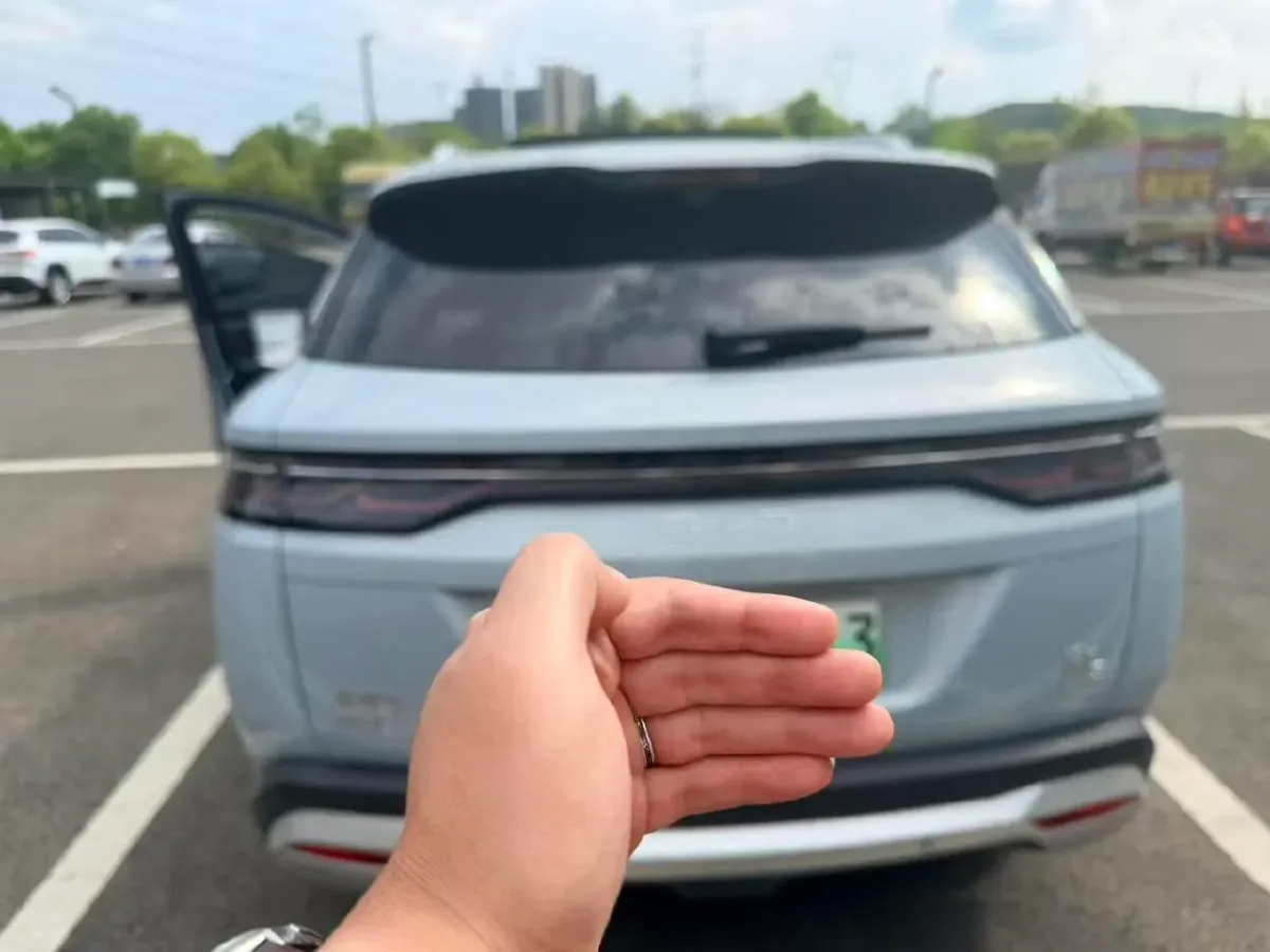 2025 BYD SongL DM-i 1.5L 101HP L4 E-CVT PHEV 26.6KWH,autocango,china used car exporter,china ev exporter,chinese used car exporter,chinese used ev exporter