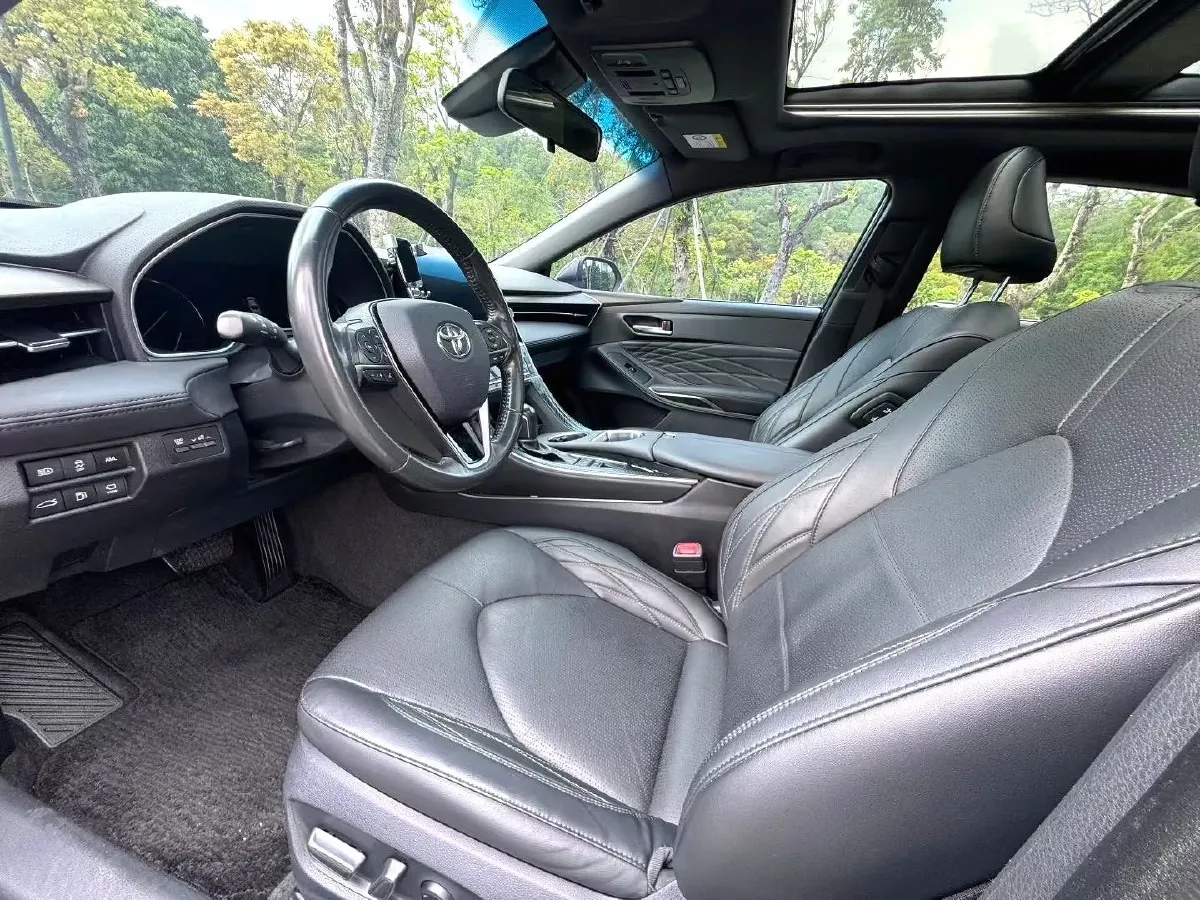 2019 Toyota Avalon 2.5L 209HP L4 8AT,autocango,china used car exporter,china ev exporter,chinese used car exporter,chinese used ev exporter