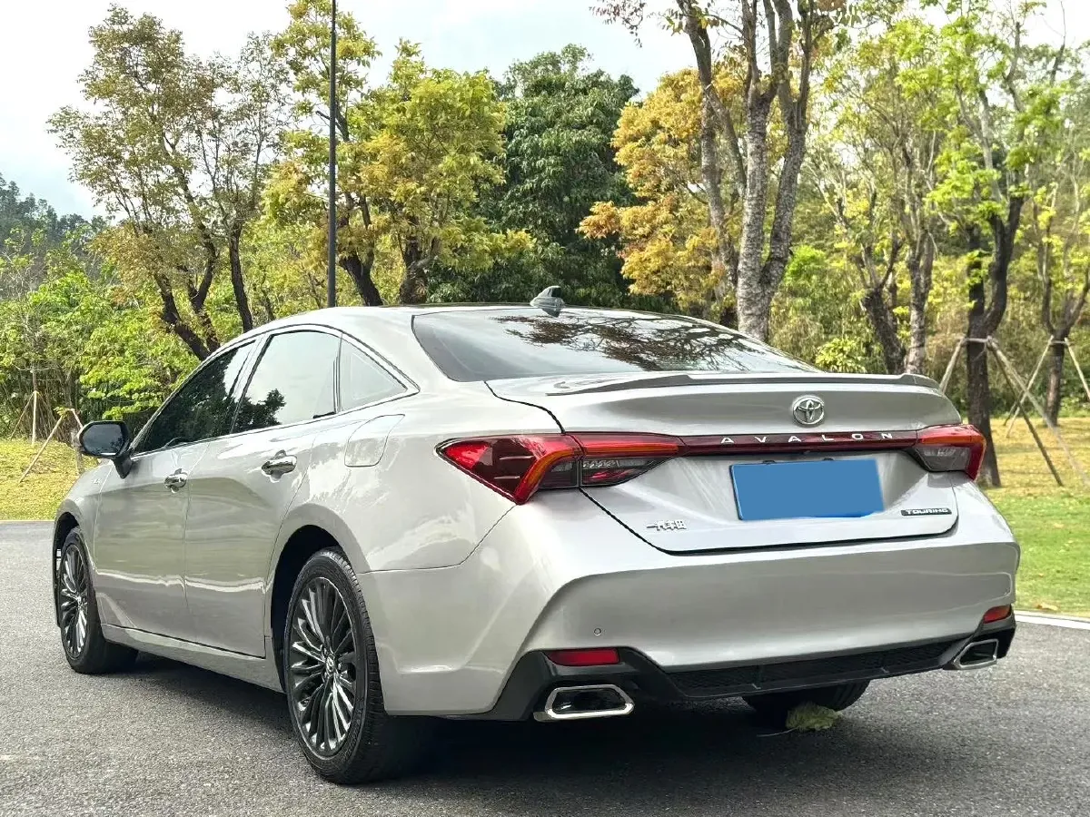 2019 Toyota Avalon 2.5L 209HP L4 8AT,autocango,china used car exporter,china ev exporter,chinese used car exporter,chinese used ev exporter