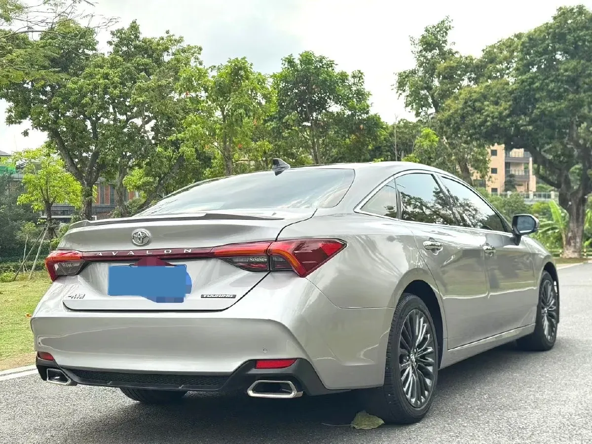 2019 Toyota Avalon 2.5L 209HP L4 8AT,autocango,china used car exporter,china ev exporter,chinese used car exporter,chinese used ev exporter