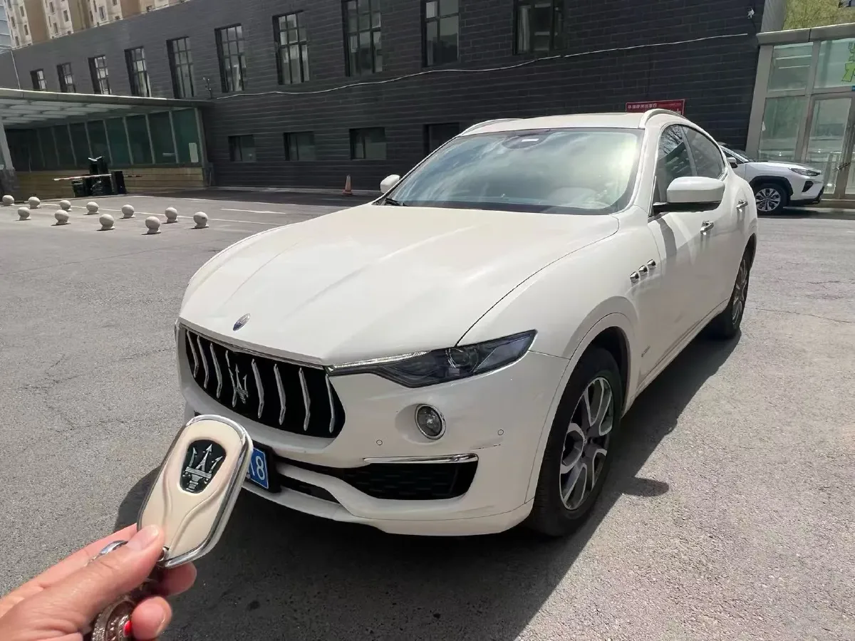 2019 Maserati Levante 3.0T 350HP V6 8AT,autocango,china used car exporter,china ev exporter,chinese used car exporter,chinese used ev exporter