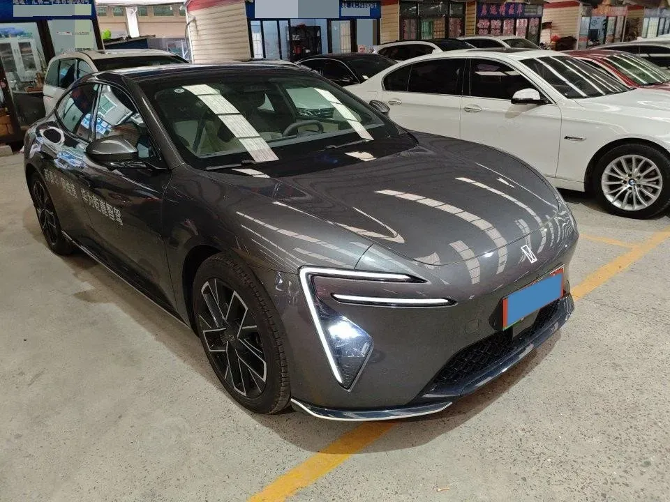 2025 Avatr 06 REEV 156HP REEV,autocango,china used car exporter,china ev exporter,chinese used car exporter,chinese used ev exporter