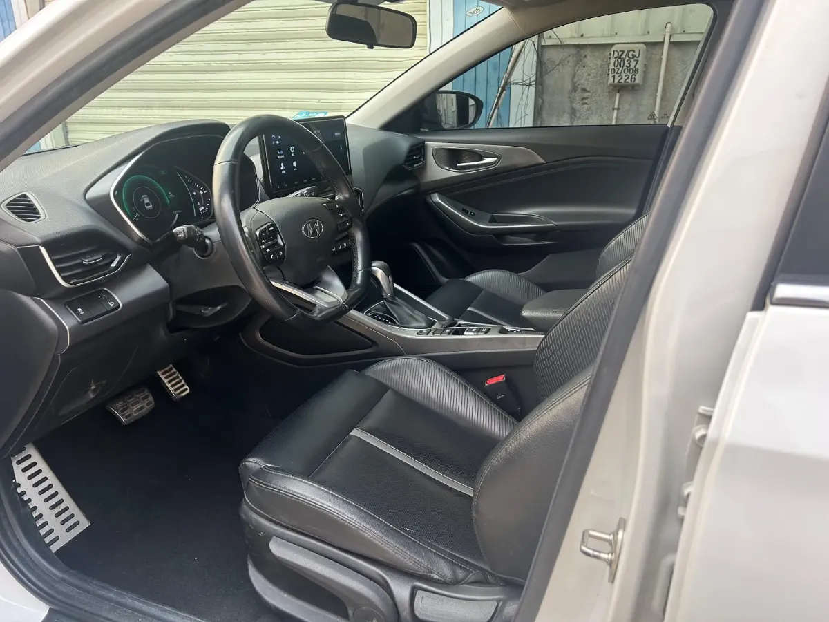 2019 Hyundai La Festa 1.6T 190HP L4 7DCT,autocango,china used car exporter,china ev exporter,chinese used car exporter,chinese used ev exporter