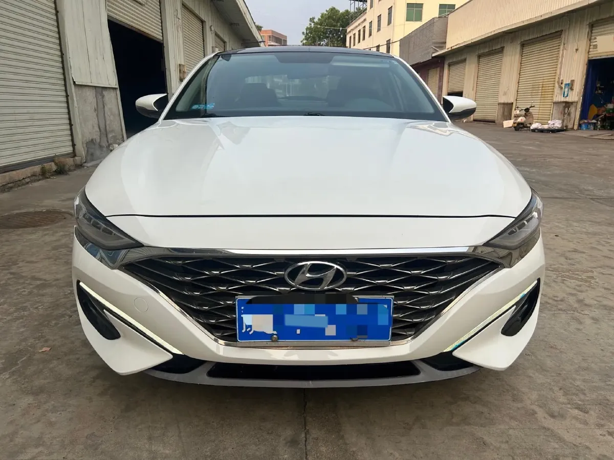 2019 Hyundai La Festa 1.6T 190HP L4 7DCT,autocango,china used car exporter,china ev exporter,chinese used car exporter,chinese used ev exporter