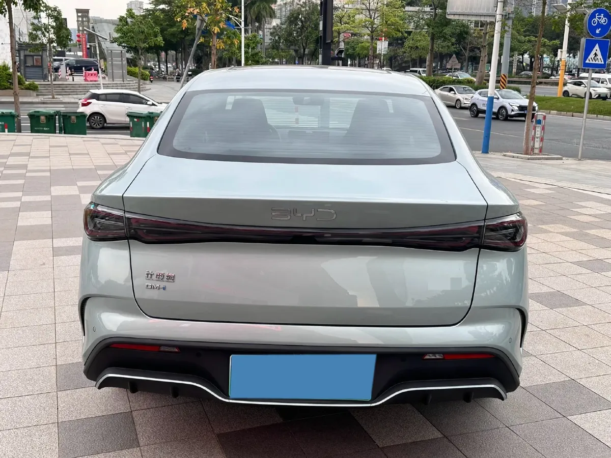 2024 BYD Seal 06 1.5L 101HP L4 E-CVT PHEV 15.87KWH,autocango,china used car exporter,china ev exporter,chinese used car exporter,chinese used ev exporter