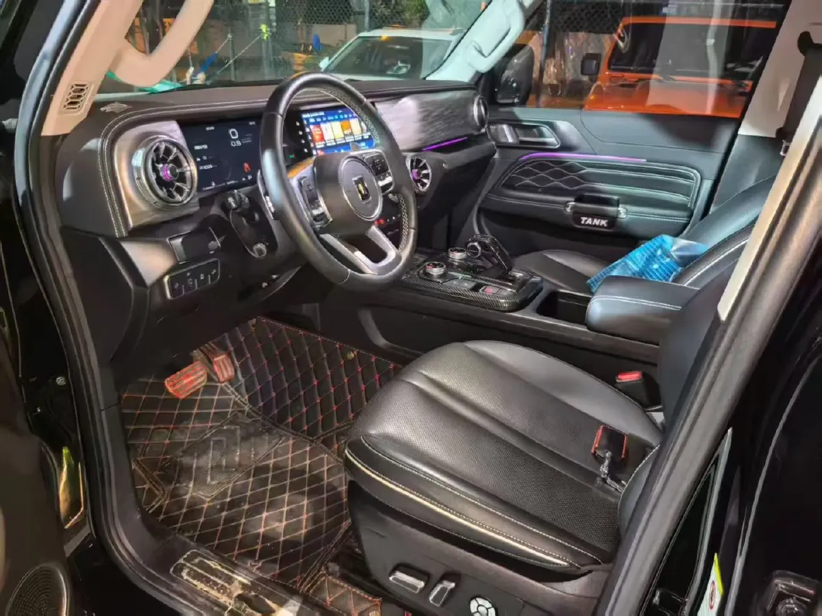 2023 Tank 300 2.0T 227HP L4 8AT,autocango,china used car exporter,china ev exporter,chinese used car exporter,chinese used ev exporter