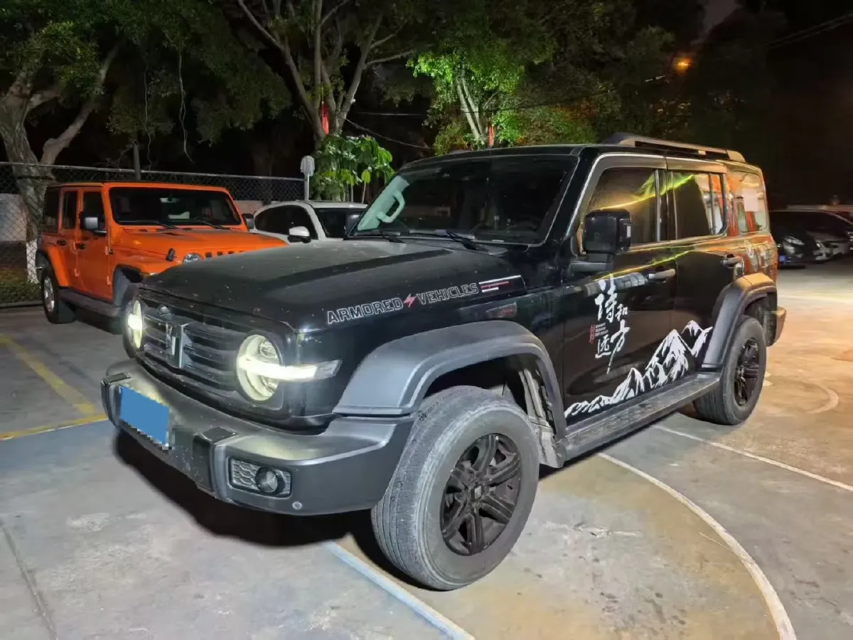 2023 Tank 300 2.0T 227HP L4 8AT,autocango,china used car exporter,china ev exporter,chinese used car exporter,chinese used ev exporter