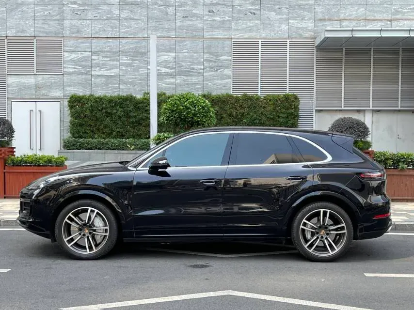 2020 Porsche Cayenne 4.0T 549HP V8 8AT,autocango,china used car exporter,china ev exporter,chinese used car exporter,chinese used ev exporter