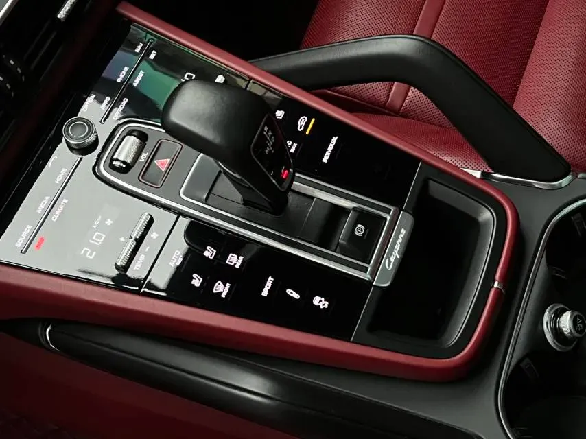 2020 Porsche Cayenne 4.0T 549HP V8 8AT,autocango,china used car exporter,china ev exporter,chinese used car exporter,chinese used ev exporter