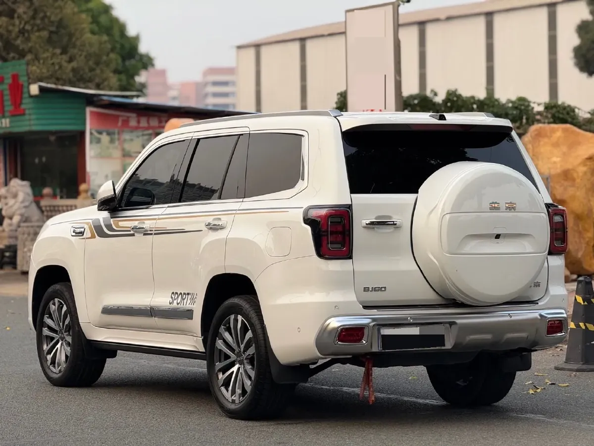 2022 Beijing BJ60 2.0T 267HP L4 8AT,autocango,china used car exporter,china ev exporter,chinese used car exporter,chinese used ev exporter