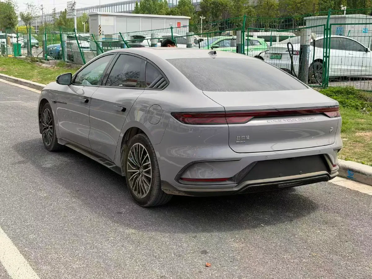 2025 BYD Han 1.5T 156HP L4 E-CVT PHEV,autocango,china used car exporter,china ev exporter,chinese used car exporter,chinese used ev exporter