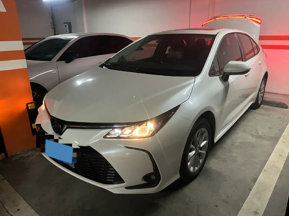 2021 Toyota Corolla 1.2T 116HP L4 CVT,autocango,china used car exporter,china ev exporter,chinese used car exporter,chinese used ev exporter