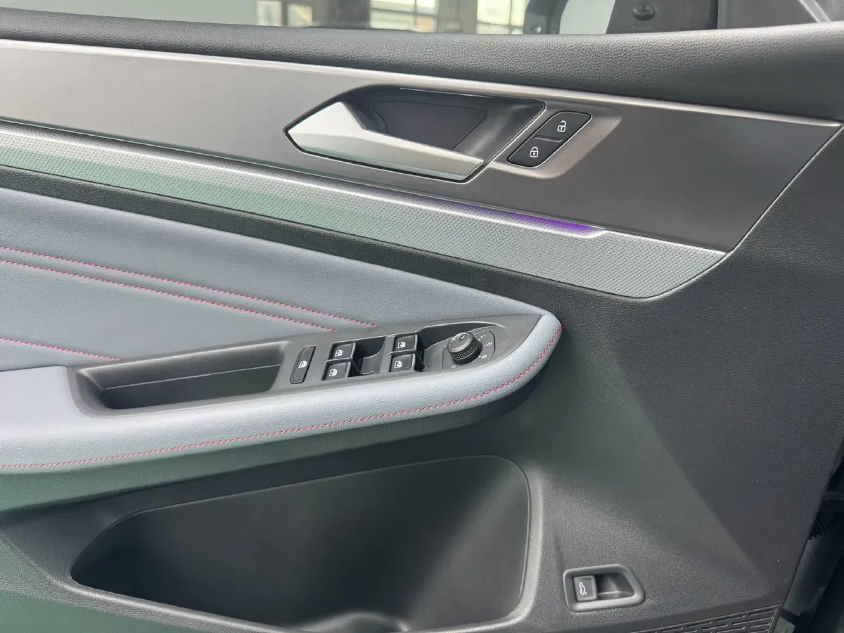 2022 Exceed TXL 2.0T 261HP L4 7DCT,autocango,china used car exporter,china ev exporter,chinese used car exporter,chinese used ev exporter