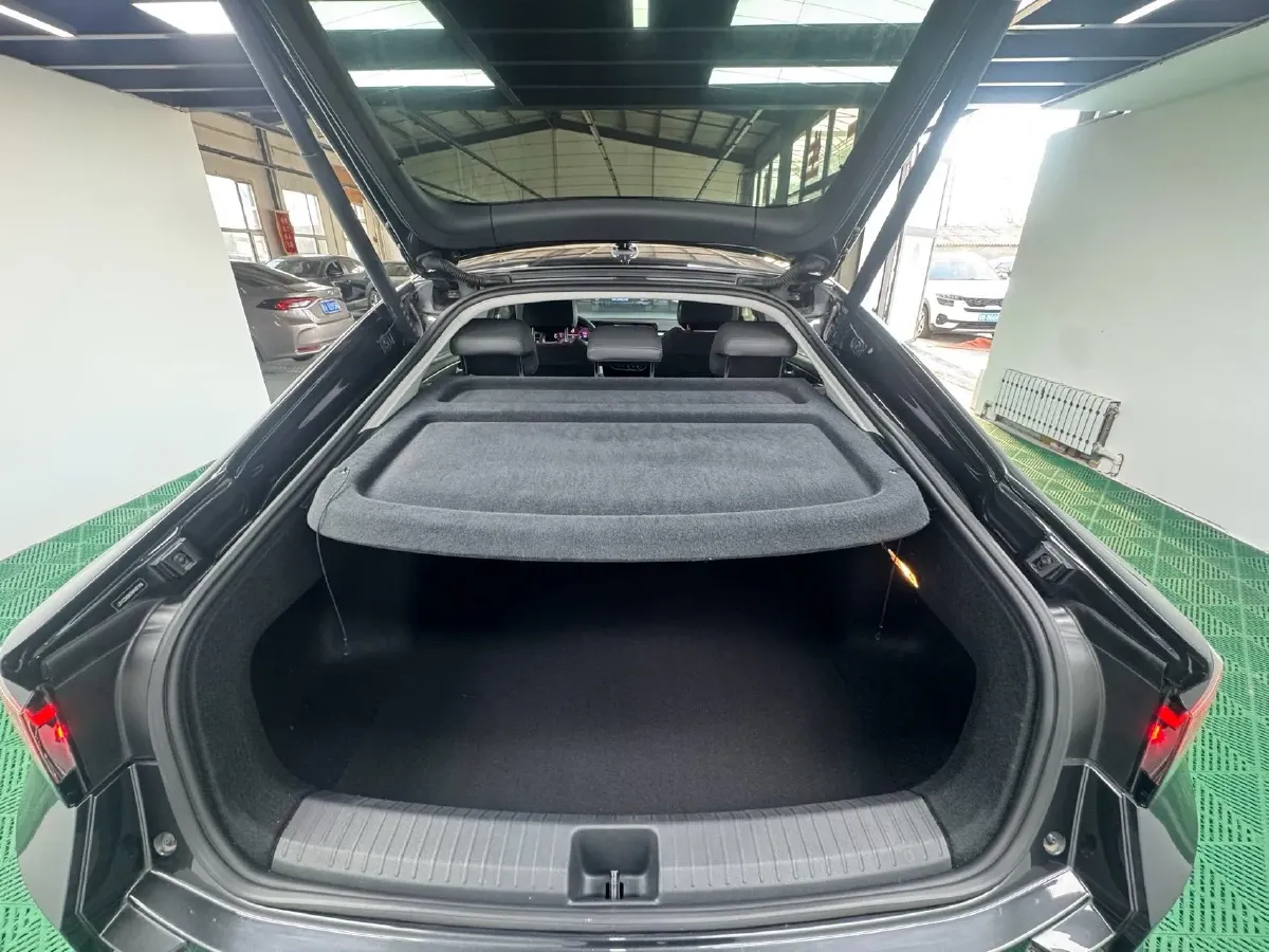 2022 Exceed TXL 2.0T 261HP L4 7DCT,autocango,china used car exporter,china ev exporter,chinese used car exporter,chinese used ev exporter