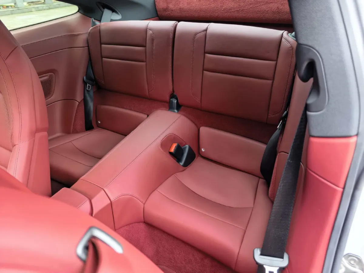 2023 Porsche 911 3.0T 385HP H6 8DCT,autocango,china used car exporter,china ev exporter,chinese used car exporter,chinese used ev exporter