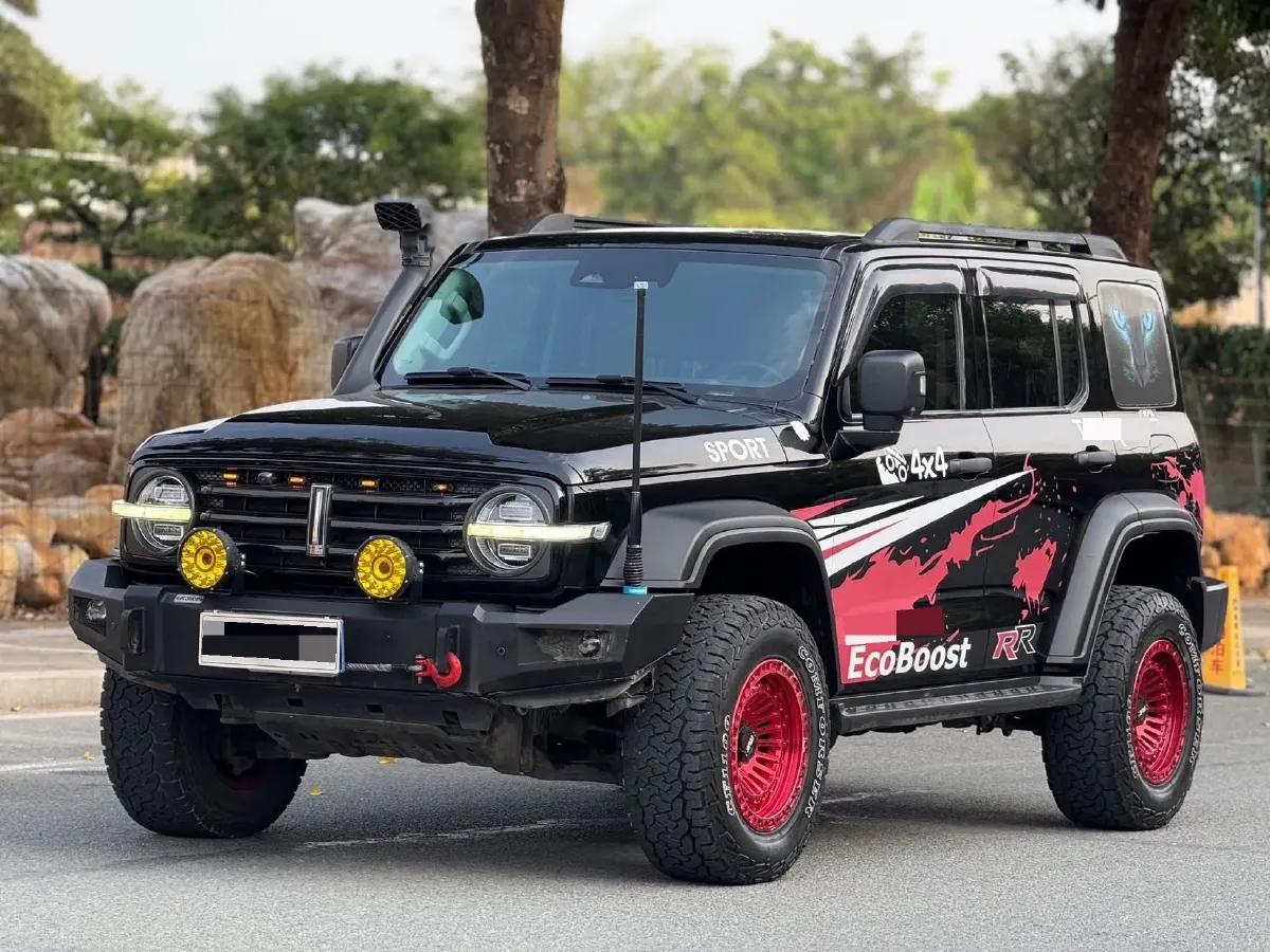 2021 Tank 300 2.0T 227HP L4 8AT,autocango,china used car exporter,china ev exporter,chinese used car exporter,chinese used ev exporter