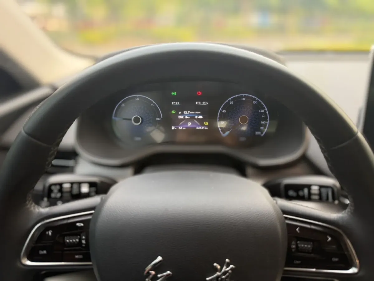 2022 HongQi E-QM5 BEV 54KWH,autocango,china used car exporter,china ev exporter,chinese used car exporter,chinese used ev exporter