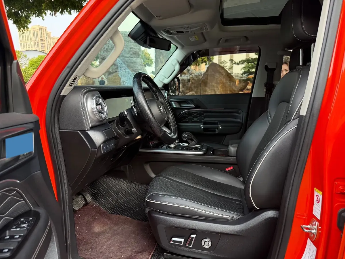 2023 Tank 300 2.0T 227HP L4 8AT,autocango,china used car exporter,china ev exporter,chinese used car exporter,chinese used ev exporter