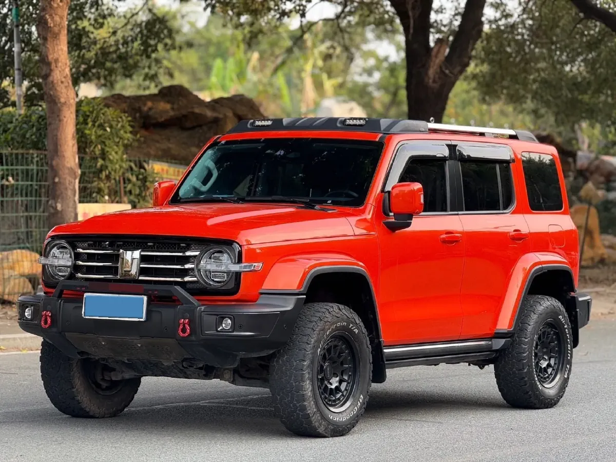 2023 Tank 300 2.0T 227HP L4 8AT,autocango,china used car exporter,china ev exporter,chinese used car exporter,chinese used ev exporter