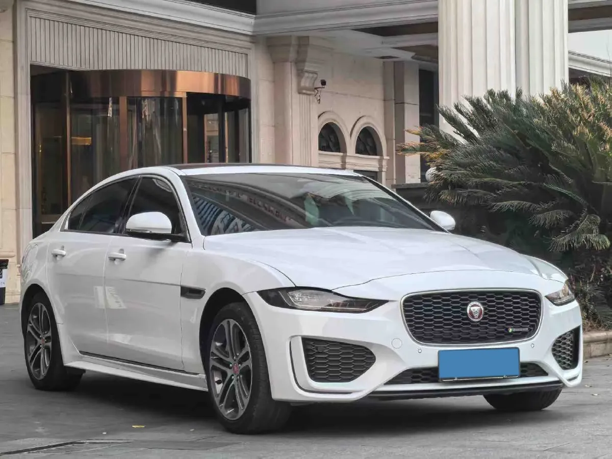 2021 Jaguar XEL 2.0T 250HP L4 8AT,autocango,china used car exporter,china ev exporter,chinese used car exporter,chinese used ev exporter